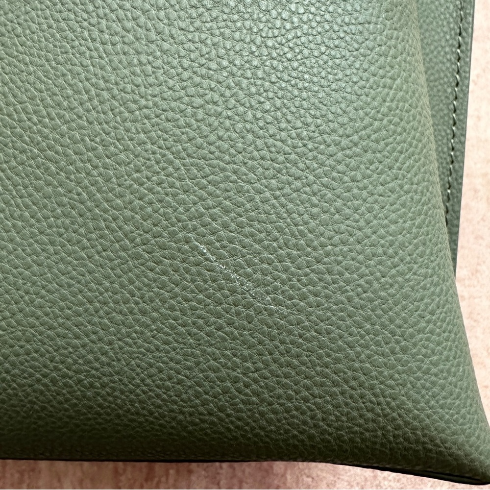 Quince Italian Leather Triple Compartment Tote Olive Green - Picture 16 of 16
